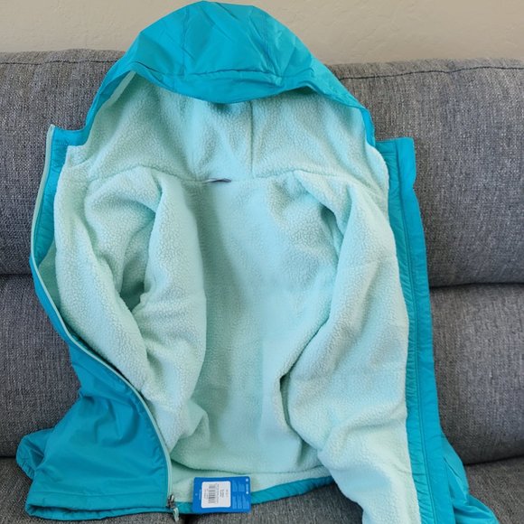 Girls Columbia Sherpa Lined Rain Jacket - Picture 2 of 4